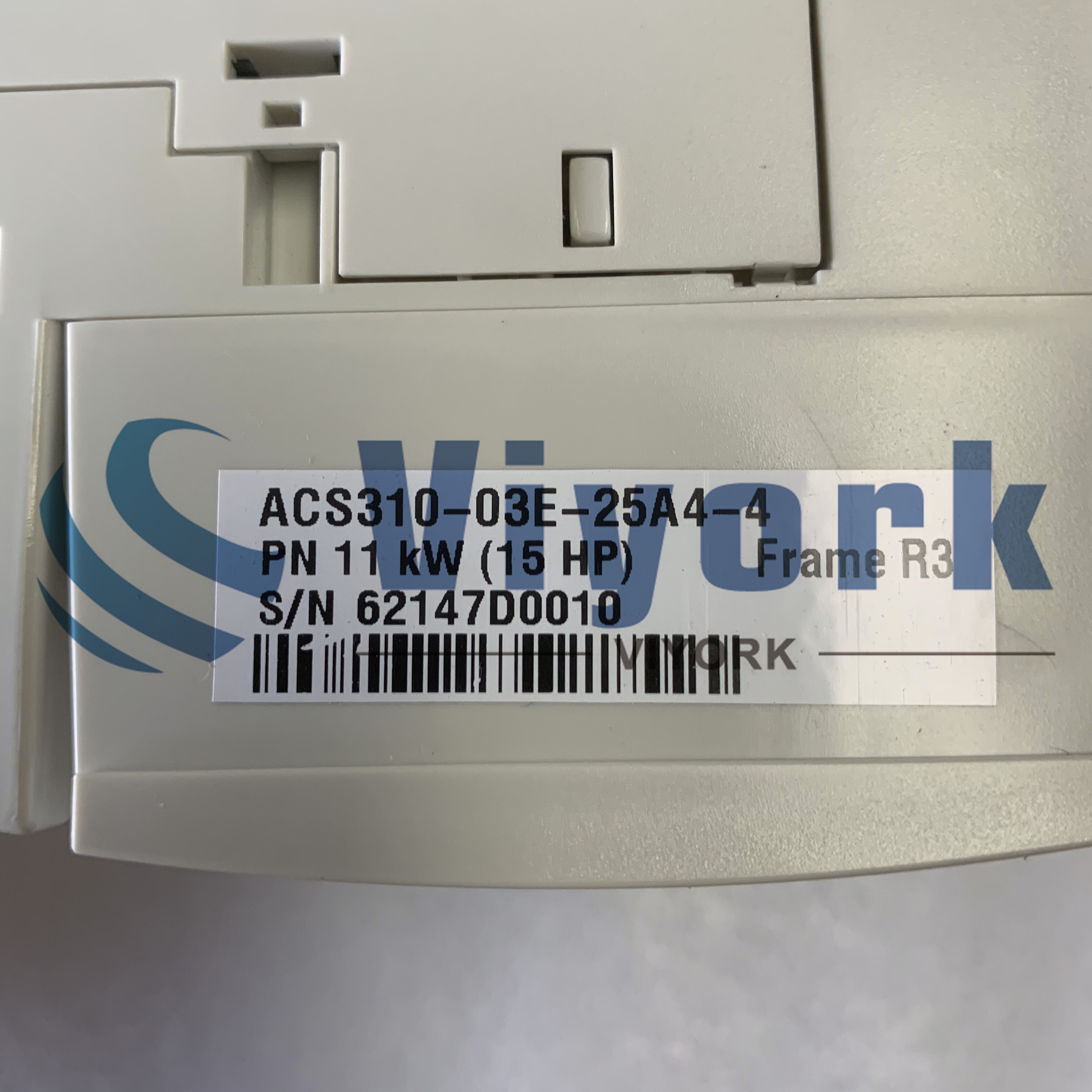 ABB ACS310-03E-25A4-4 DRIVE ACS310 SERIES 3 PHASE EMC FILTER CONNECTED NEW