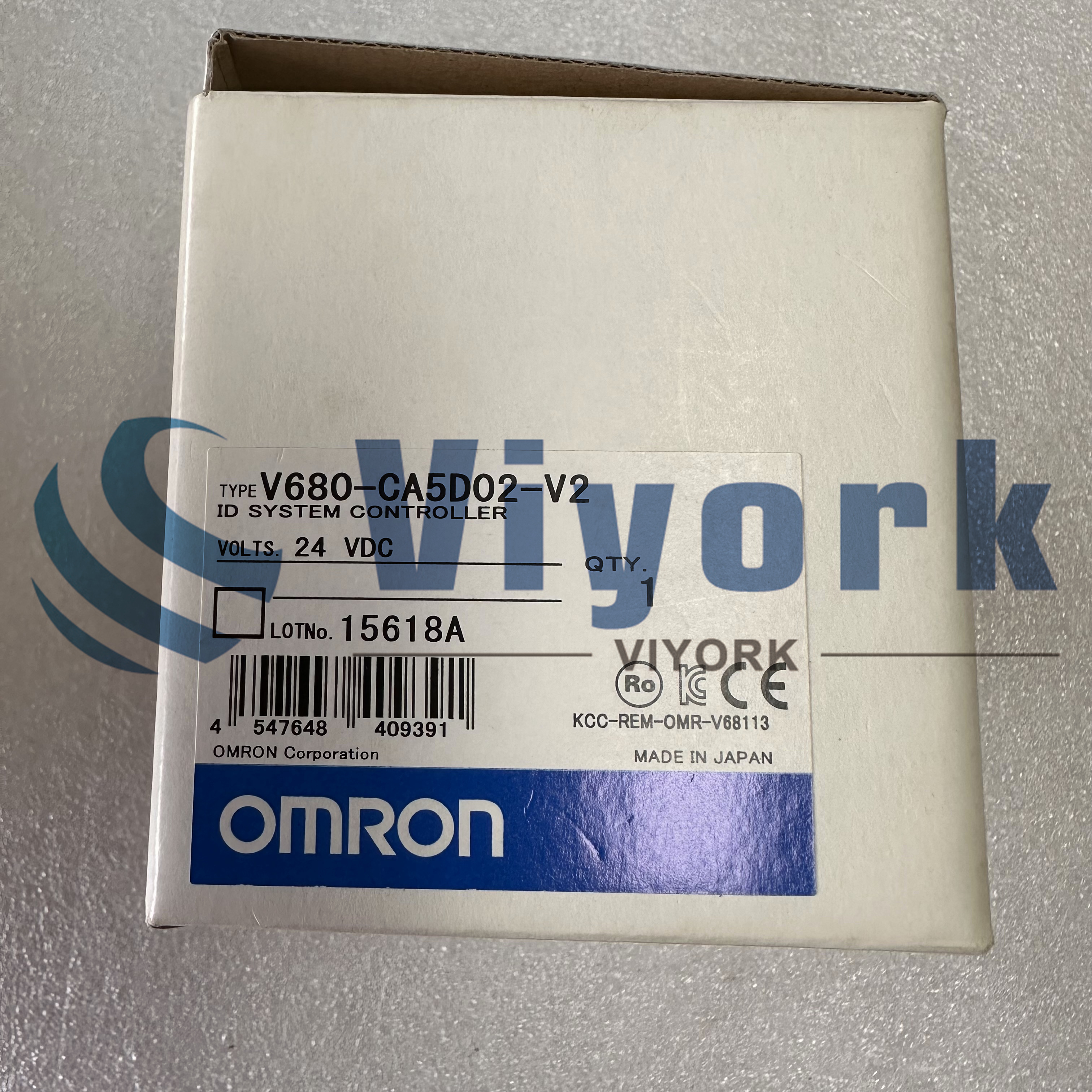 Omron V680-CA5D02-V2 MODULE NEW