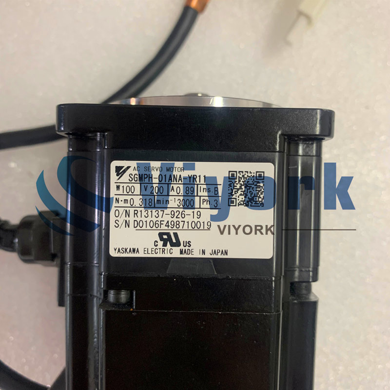 Yaskawa AC Servo Motor SGMPH-01ANA-YR11