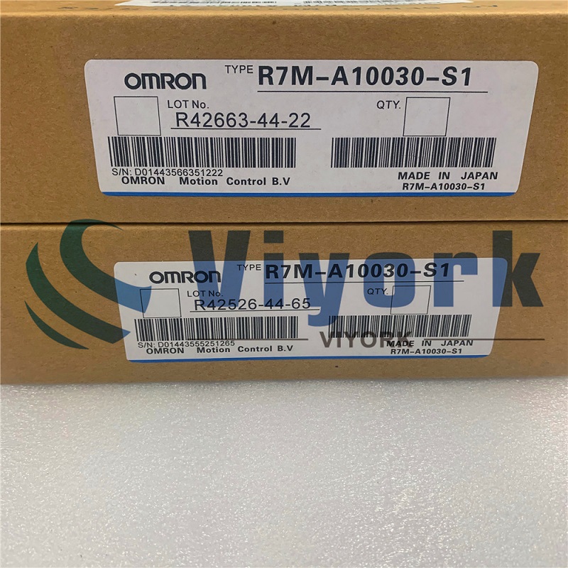 Omron AC Servo Motor R7M-A10030-S1