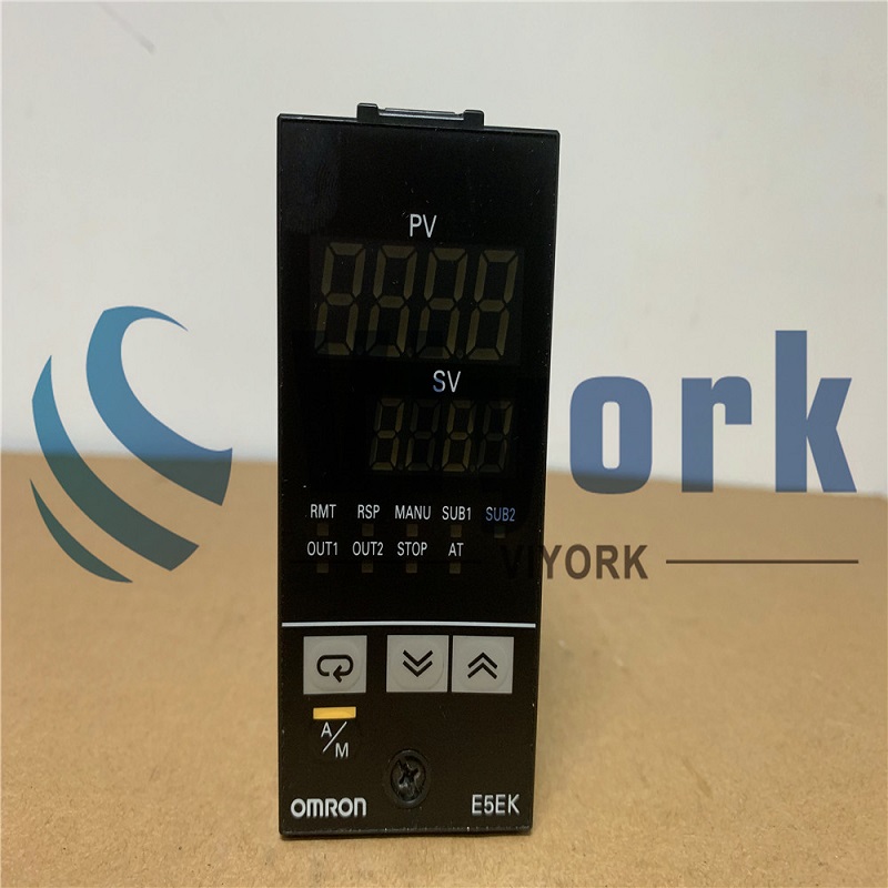 Omron E5EK-AA2-500 Digital Controller 