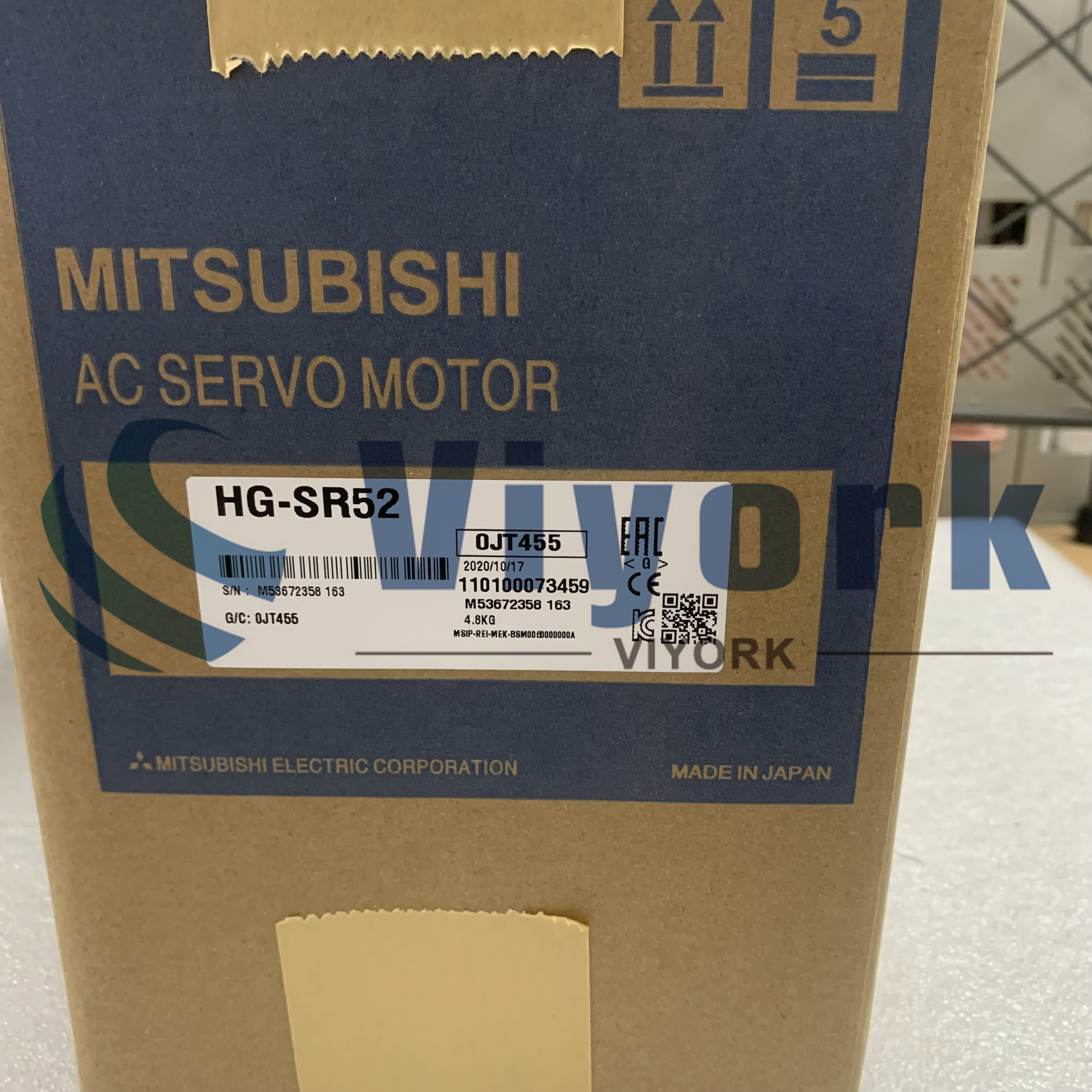 Mitsubishi AC SERVO MOTOR HG-SR52 500W 2000R/MIN 400V CLASS NEW
