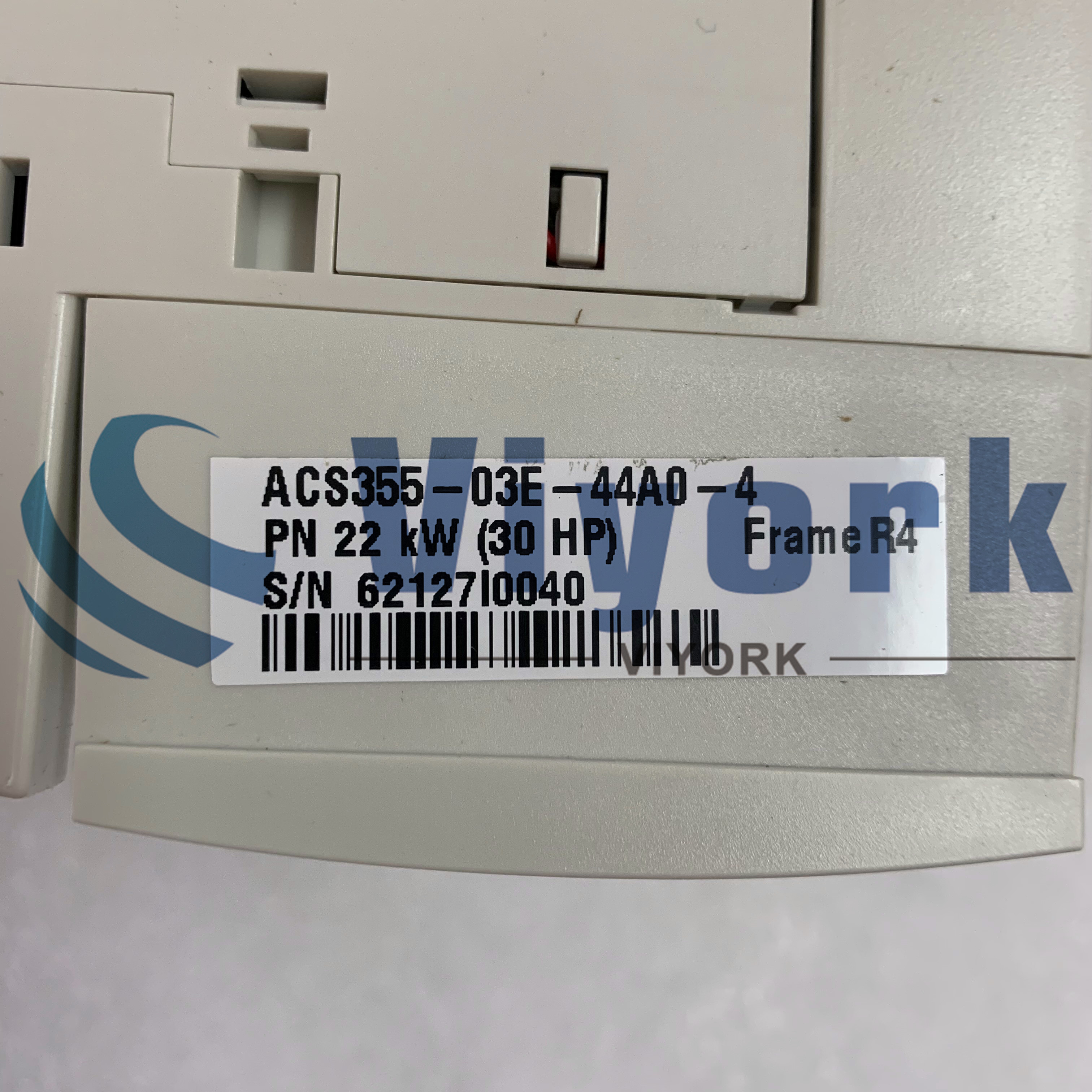 ABB ACS355-03E-44A0-4 MACHINERY DRIVE 3 PHASE INPUT EMC FILTER CONNECTED NEW