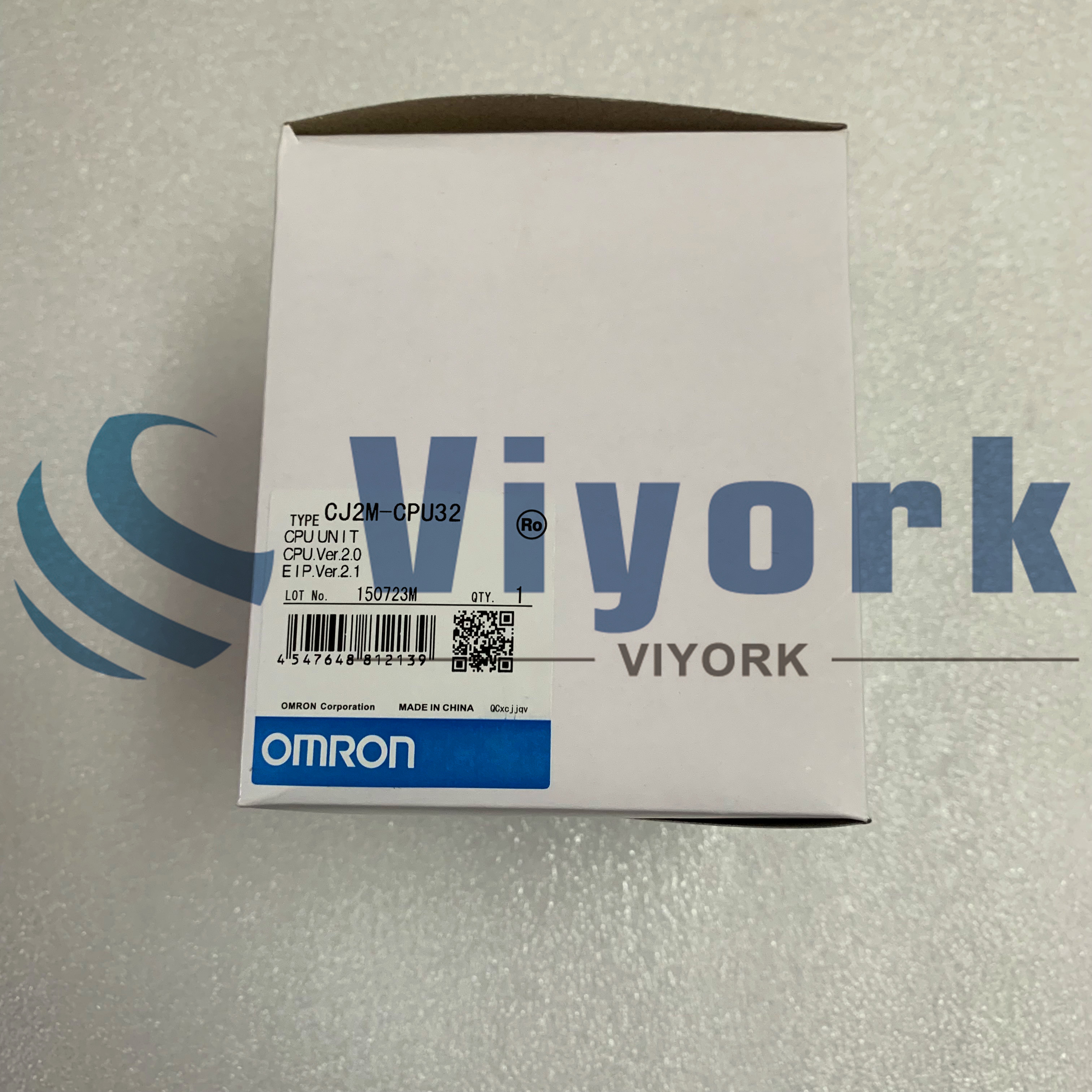Omron CJ2M-CPU32 PLC MODULE 10K STEPS UPTO 40I/O UNITS ON ANY CPU 5V 24V NEW