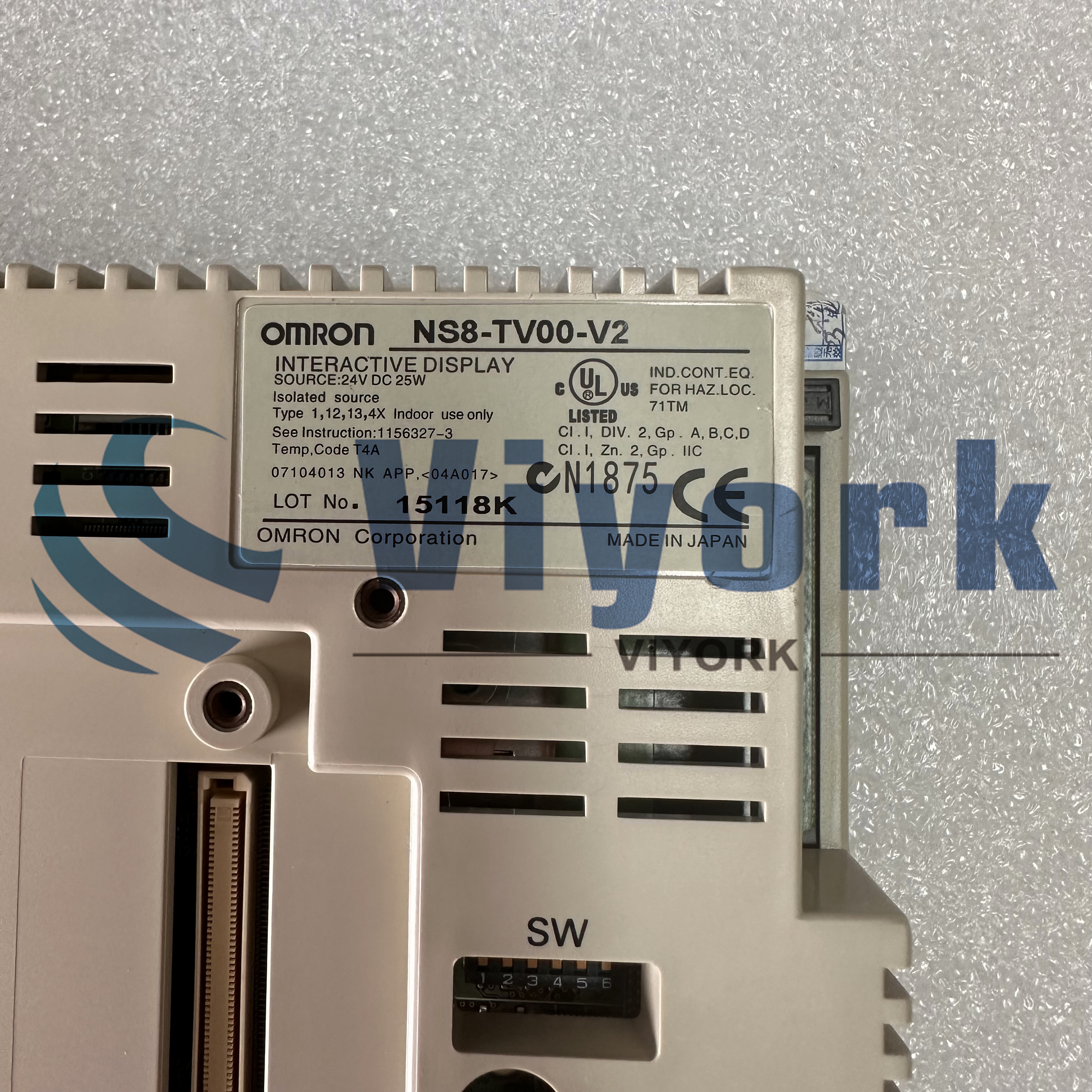 Omron NS8-TV00-V2 OPERATOR INTERFACE TOUCHSCREEN TFT 8 INCH 24VDC NEW