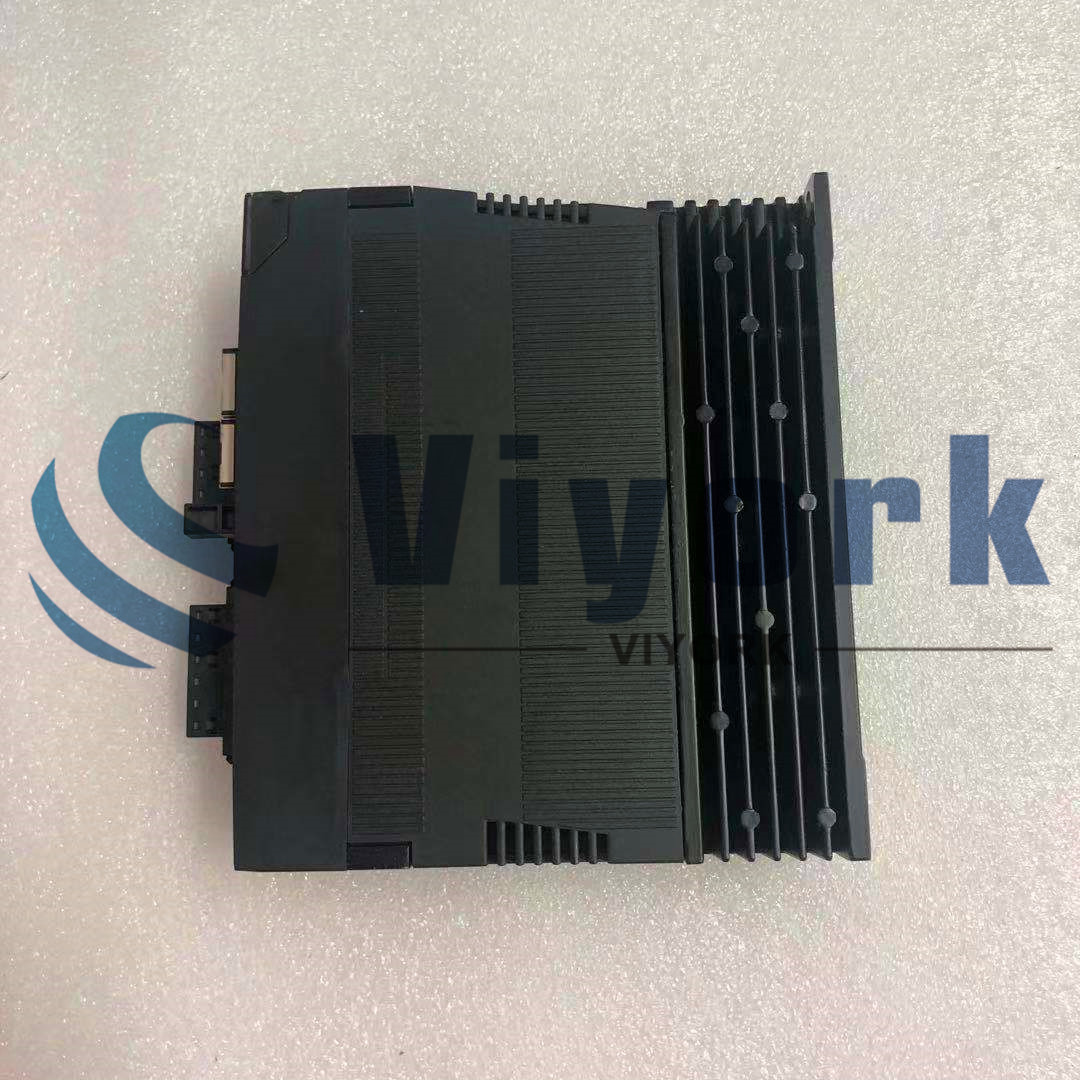 Omron R88D-KN02H-ECT SERVO DRIVE G5-SERIES NETWORK TYPE AC 200WATT 200VAC NEW