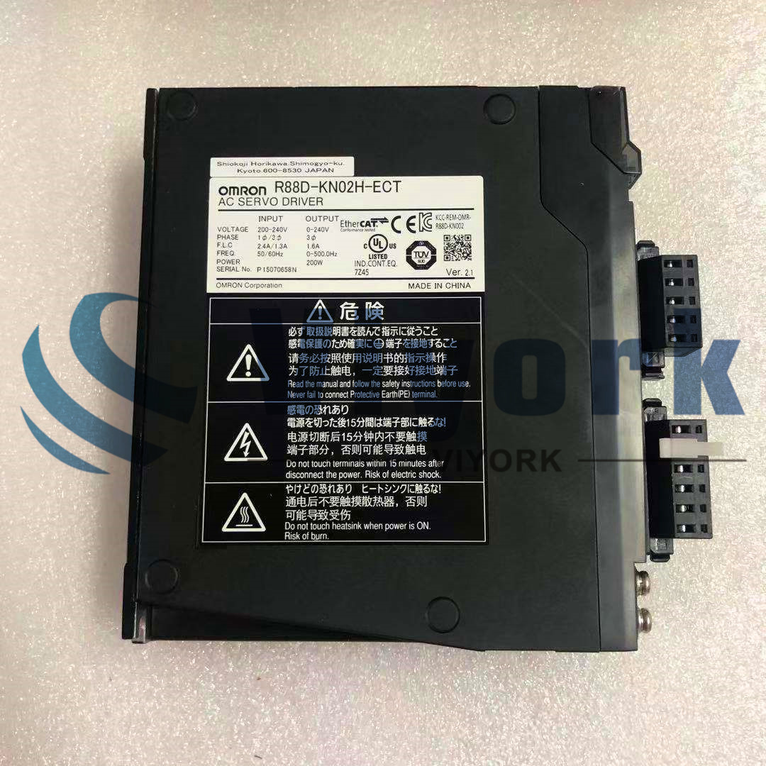 Omron R88D-KN02H-ECT SERVO DRIVE G5-SERIES NETWORK TYPE AC 200WATT 200VAC NEW