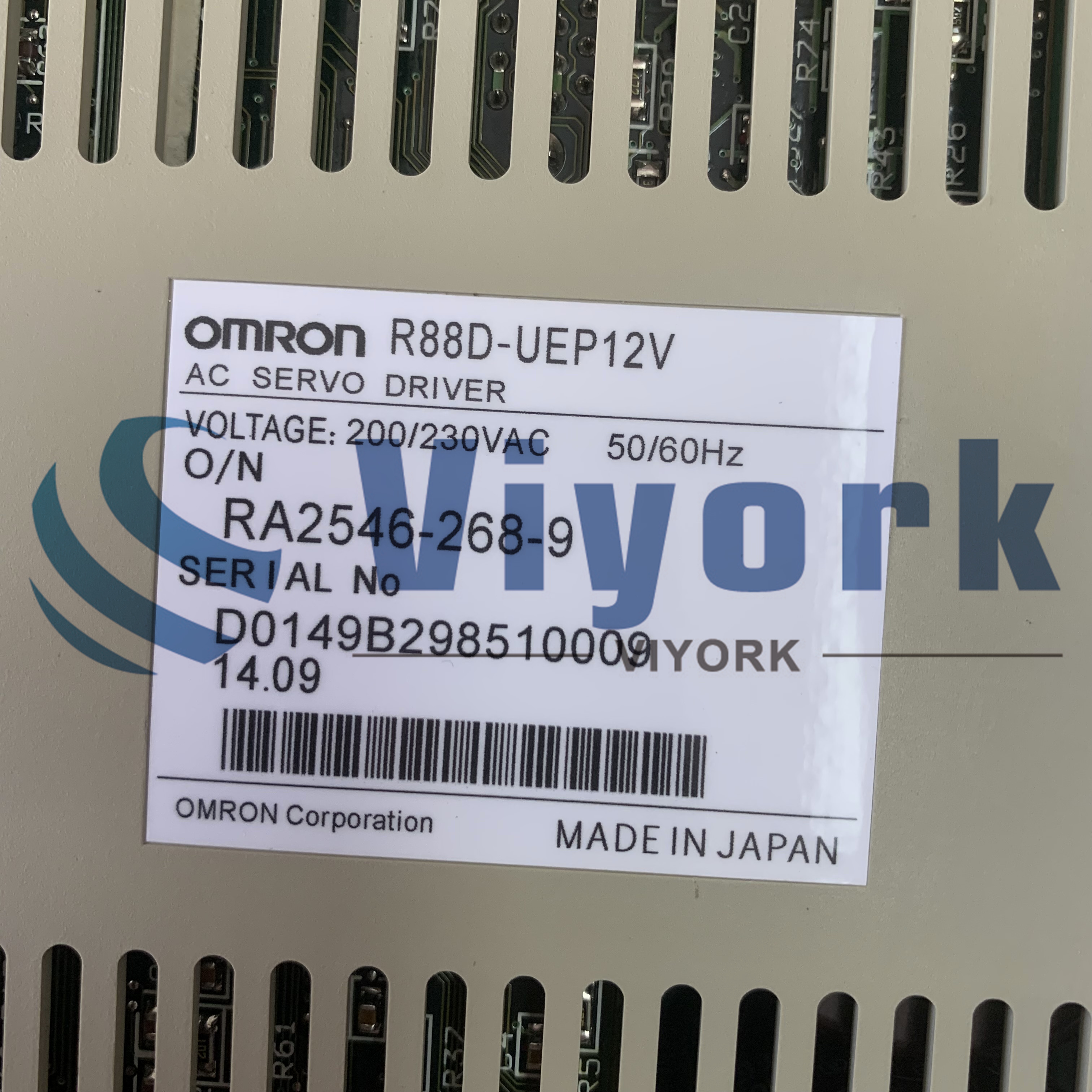 Omron R88D-UEP12V SERVO DRIVE NEW