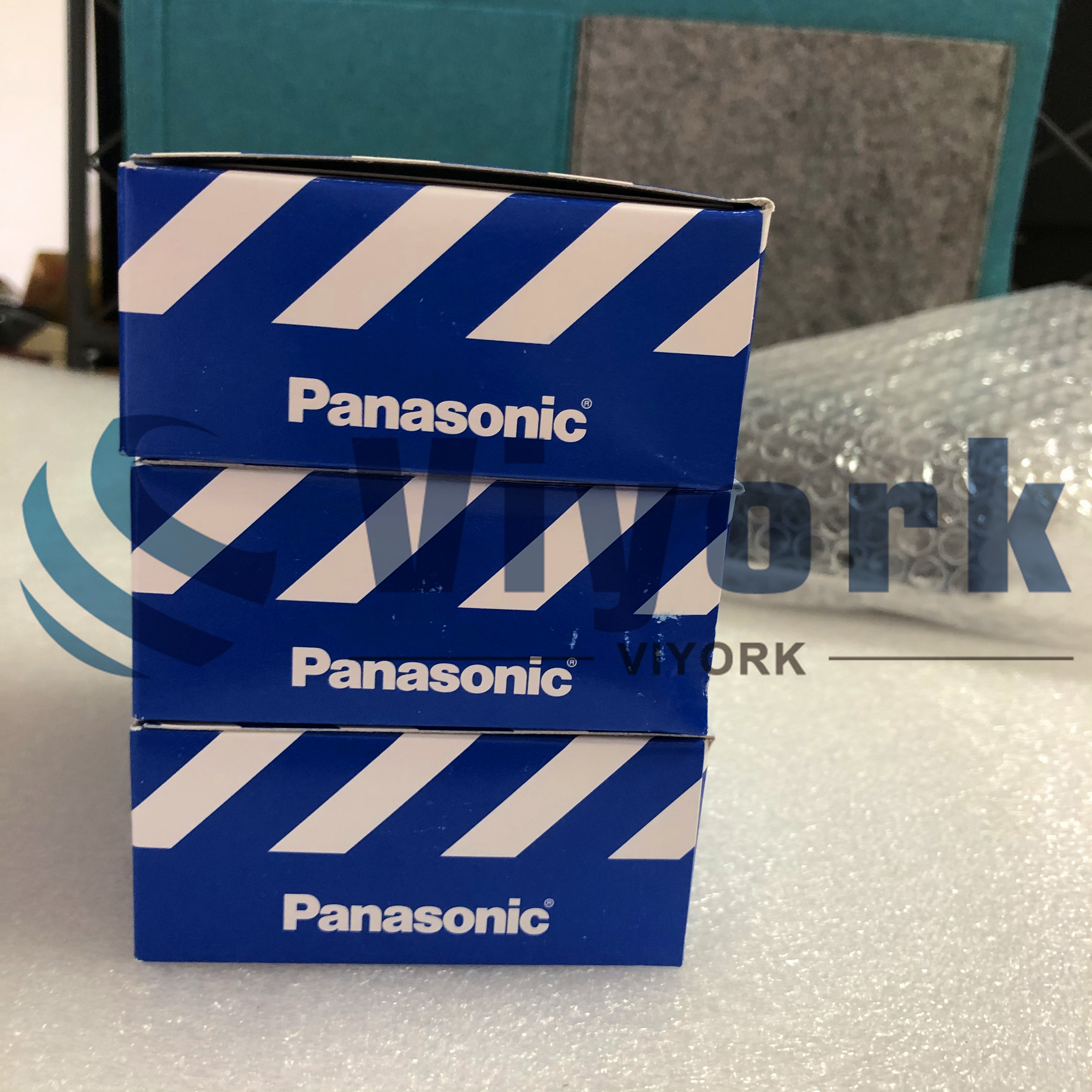 Panasonic SUNX HG-C1050 C1050 Laser Sensor New