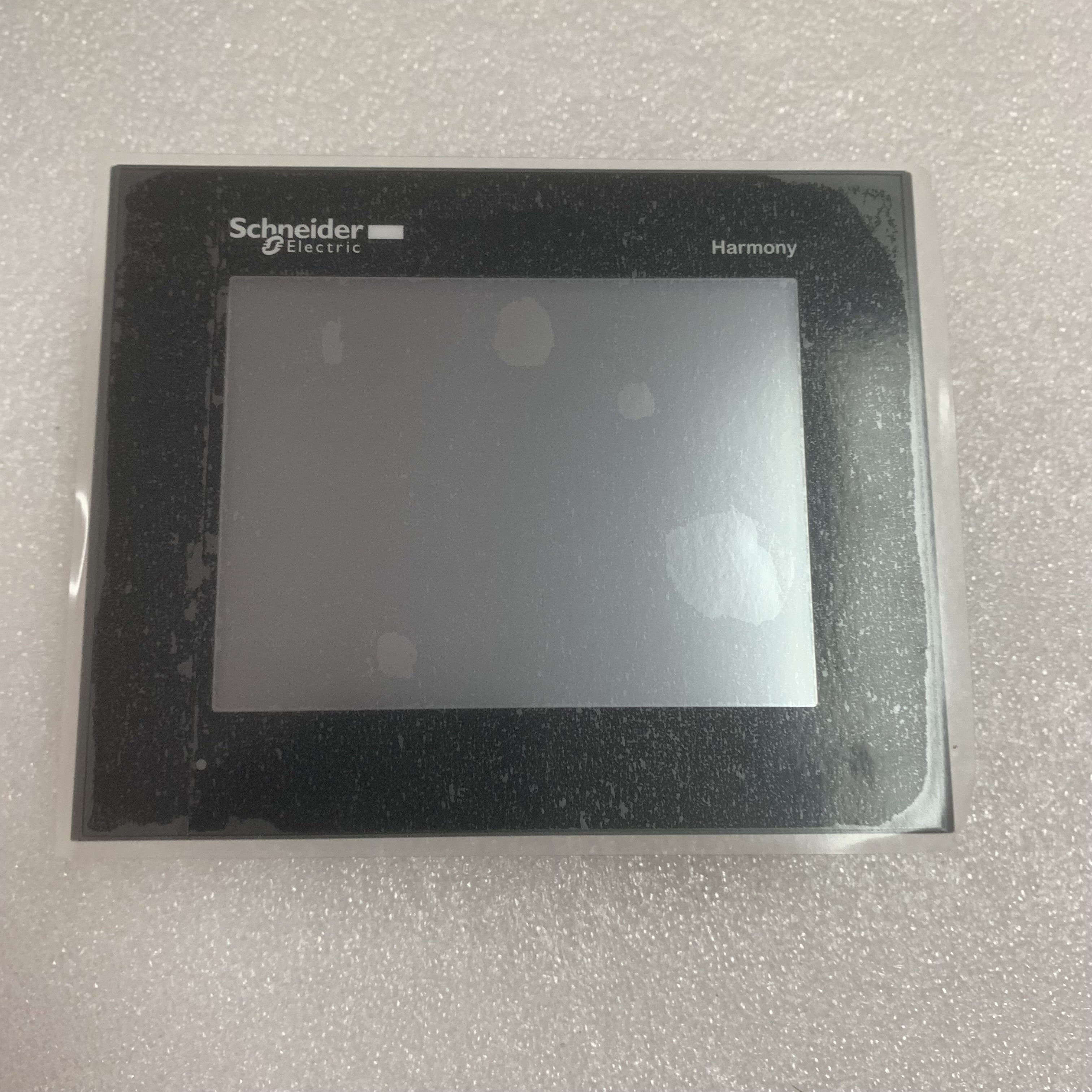 Schneider HMIGTO2310 OPERATOR INTERFACE ADVANCED TOUCHSCREEN PANEL 5.7 INCH NEW