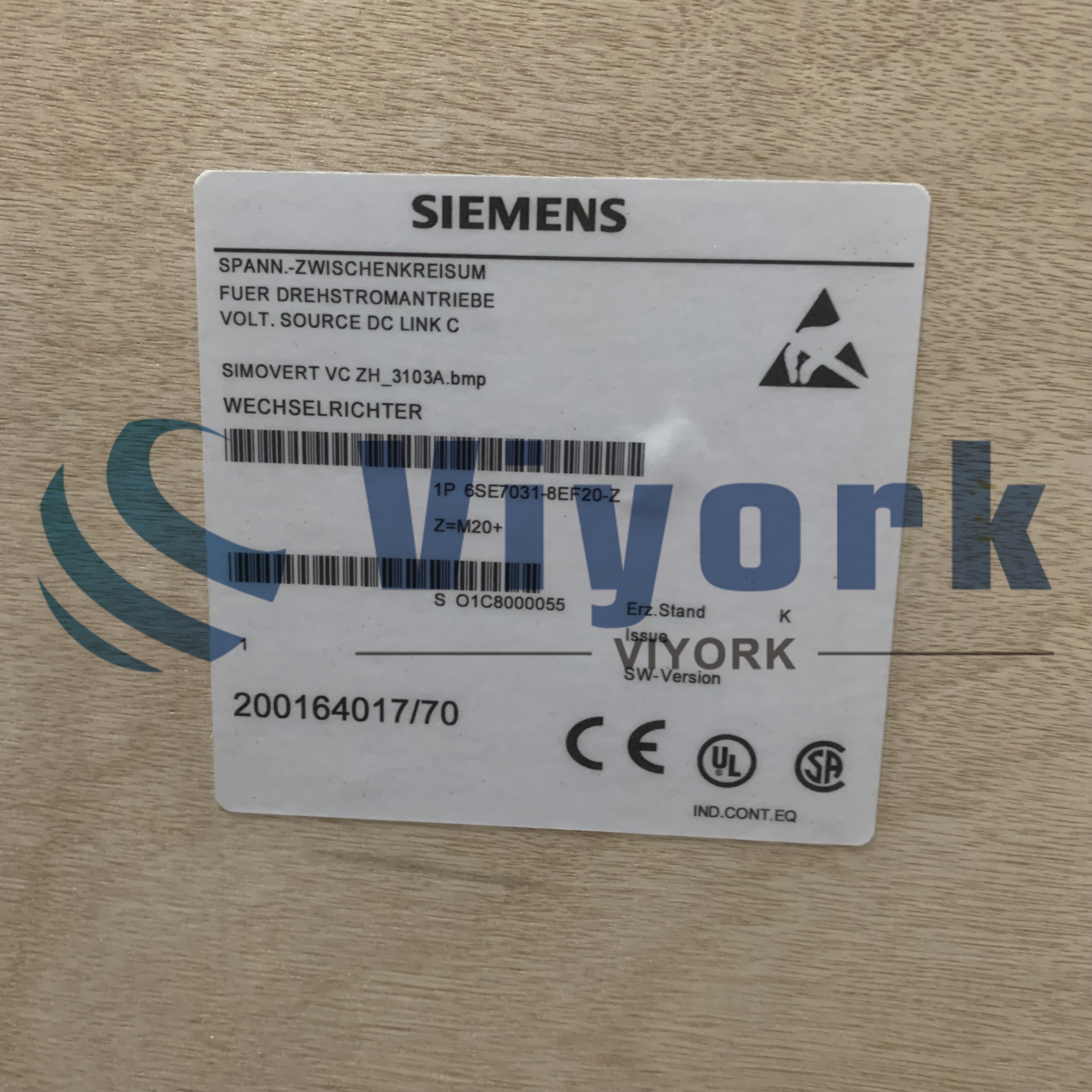 Siemens 6SE7031-8EF20-Z Z=M20 AC DRIVE SIMOVERT SERIES 3-PHASE 380-460 VAC NEW