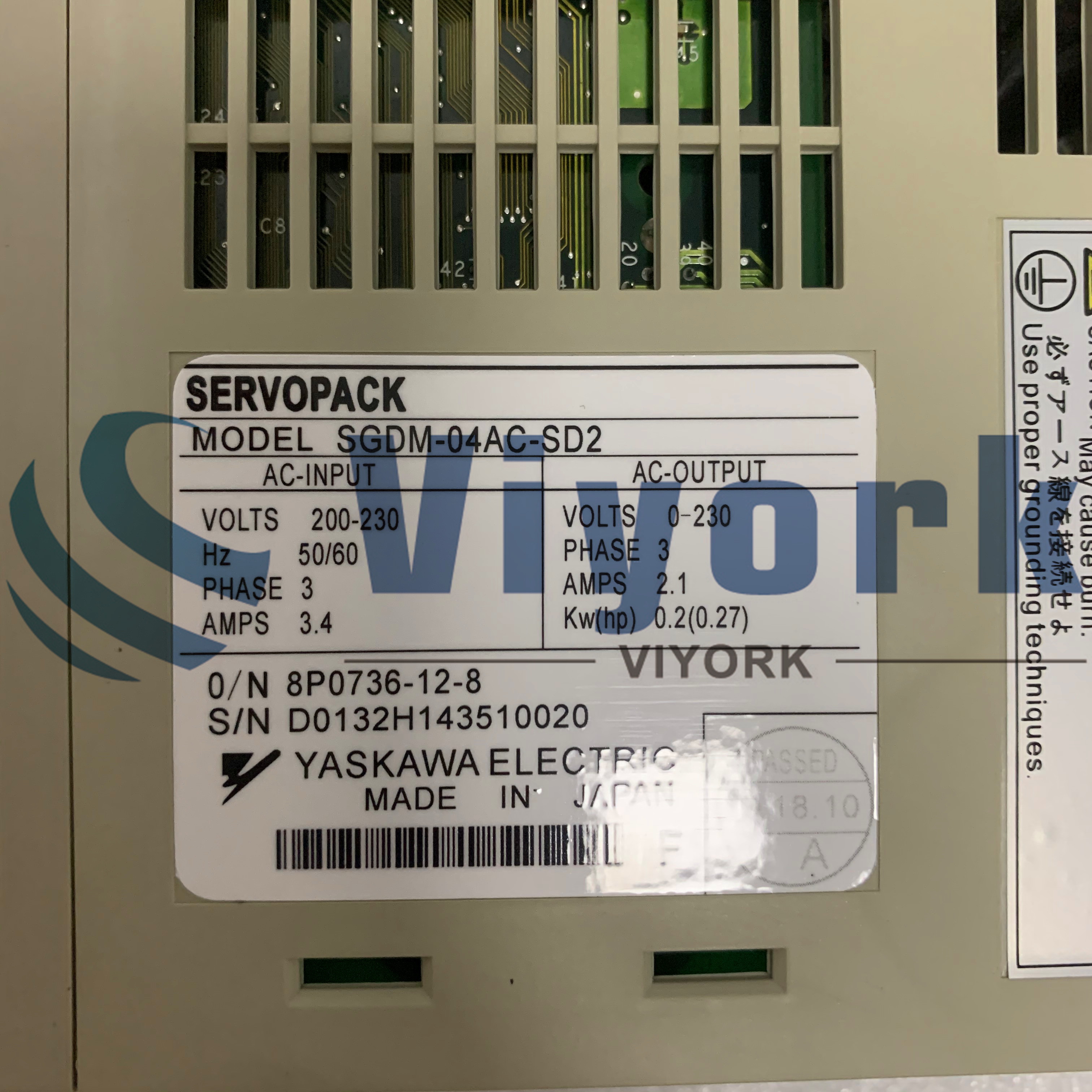 Yaskawa SGDM-04AC-SD2 SERVO DRIVE SIGMA II SERIES 2.1 AMP 200 WATT NEW