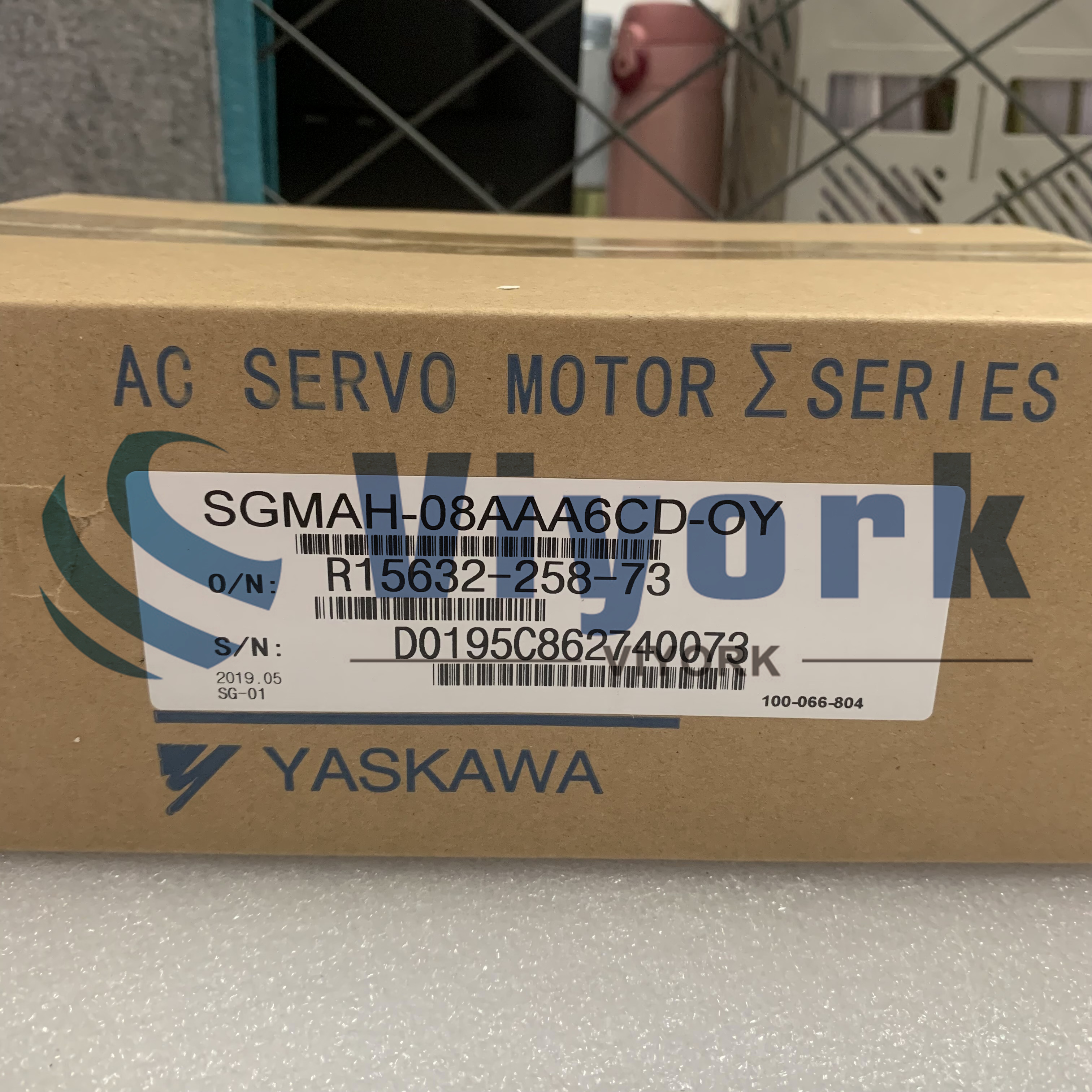 Yaskawa SGMAH-08AAA6CD-OY AC SERVO MOTOR 750W 2.39NM WITH BRAKE NEW