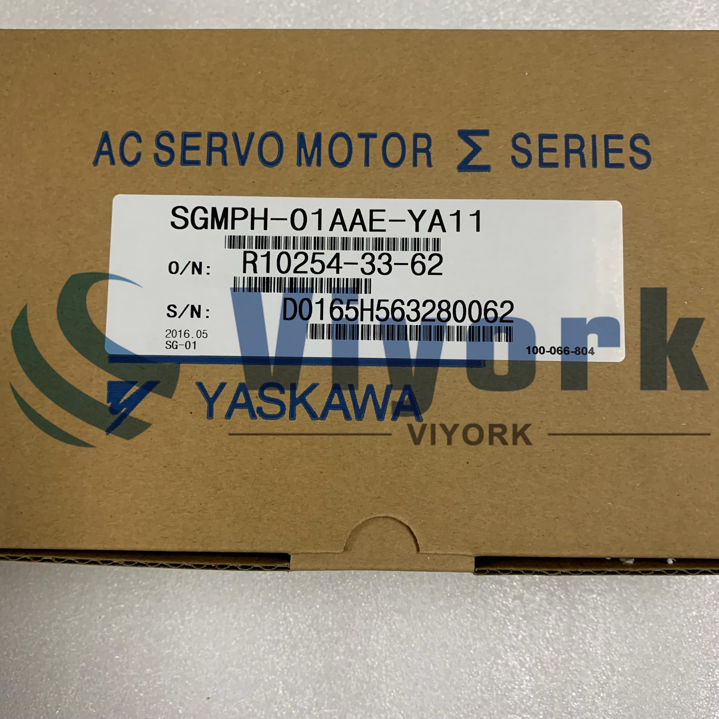 Yaskawa SGMPH-01AAE-YA11 AC SERVO MOTOR 200V 0.89A 3000RPM 100W NEW