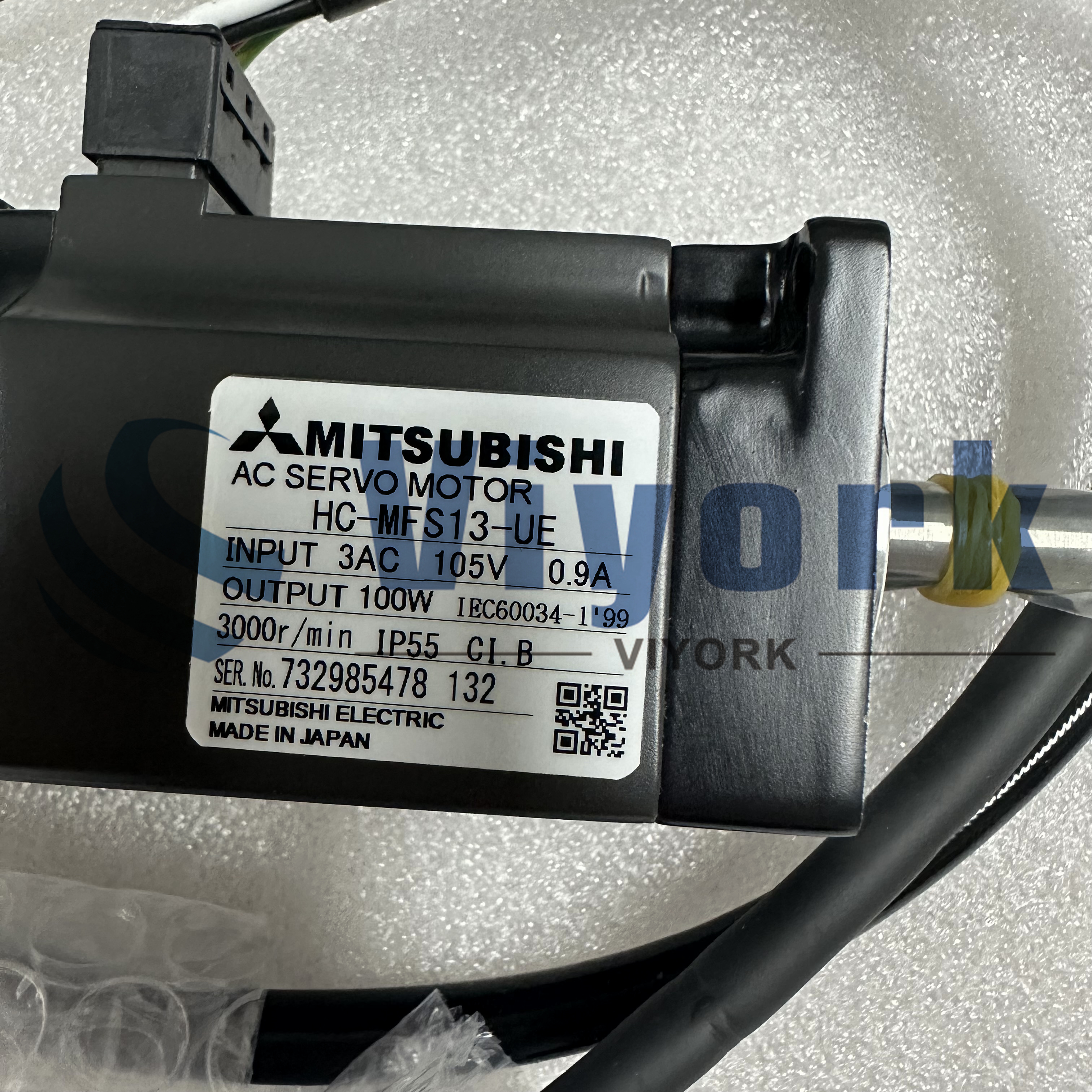 Mitsubishi HC-MFS13-UE AC SERVO MOTOR AC 100W 3PH 105V 0.9A 3000RPM NEW