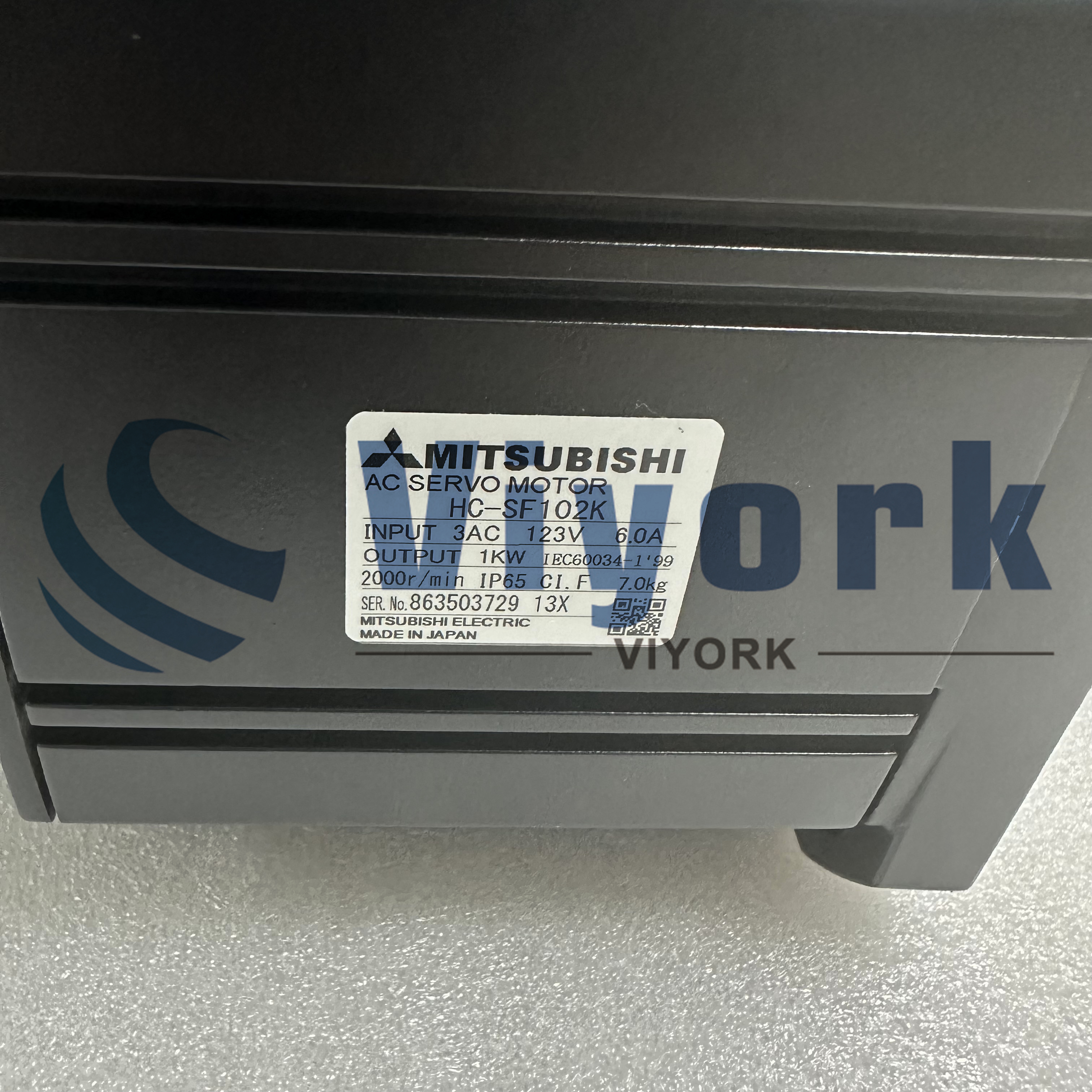 Mitsubishi HC-SF102K AC SERVO MOTOR 3AC 6AMP 123V 2000R/MIN NEW