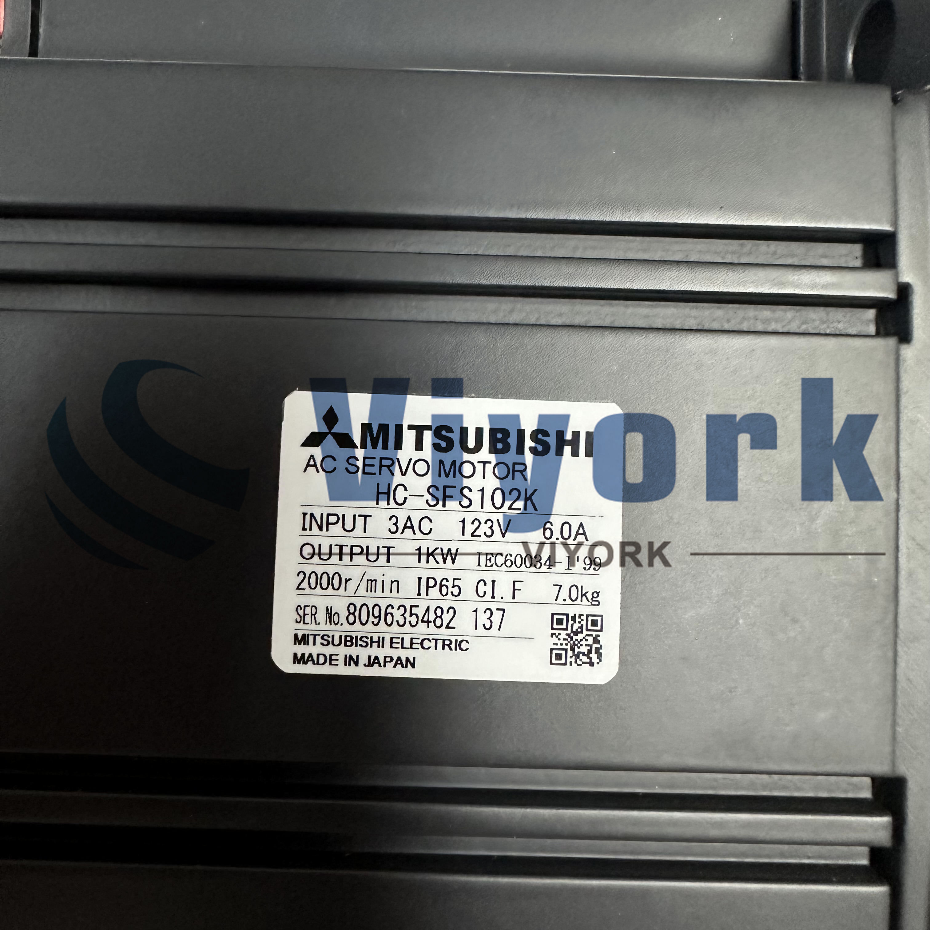 Mitsubishi HC-SFS102K AC SERVO MOTOR 6 AMP 123V 1 KW 2000 RPM NEW
