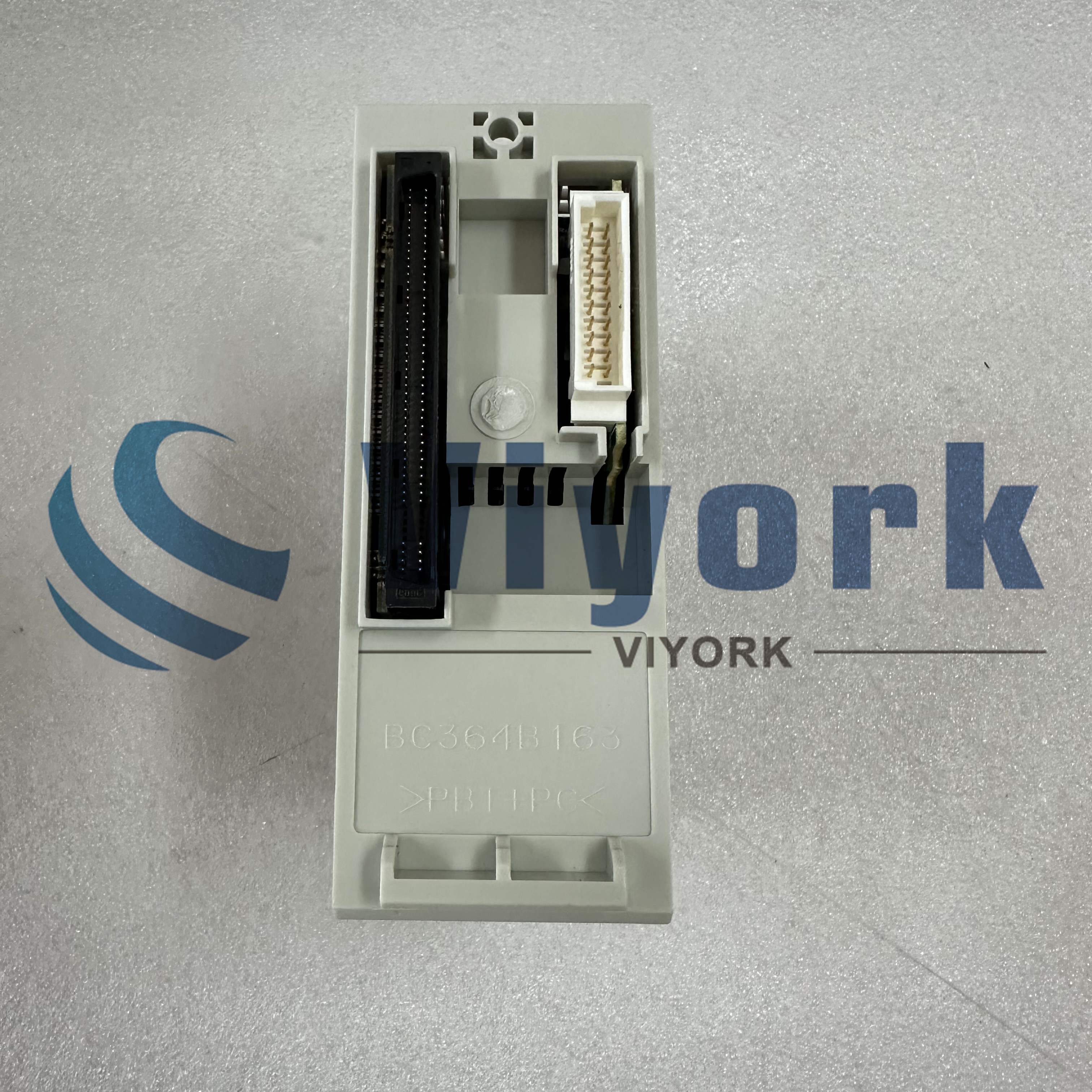 Mitsubishi MR-J2M-P8A SERVO DRIVE NEW