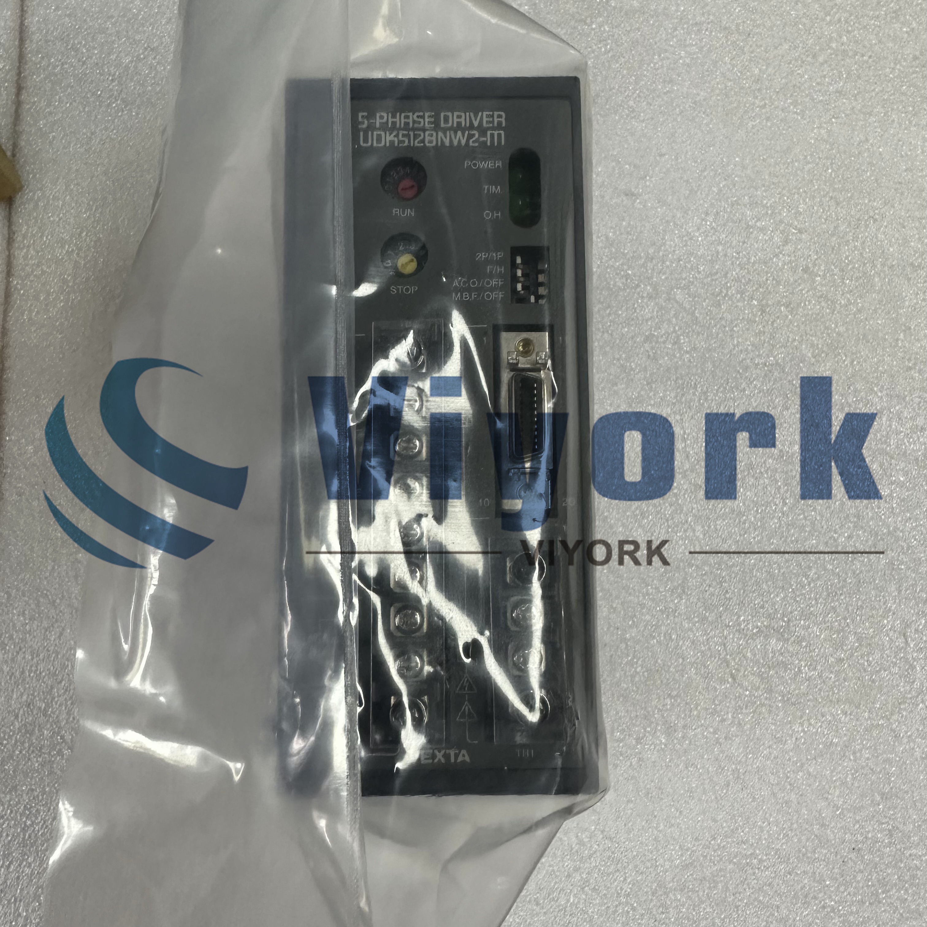 ORIENTAL MOTOR VEXTA UDK5128NW2-M STEPPING MOTOR DRIVE UPK-W SERIES 5 PHASE NEW