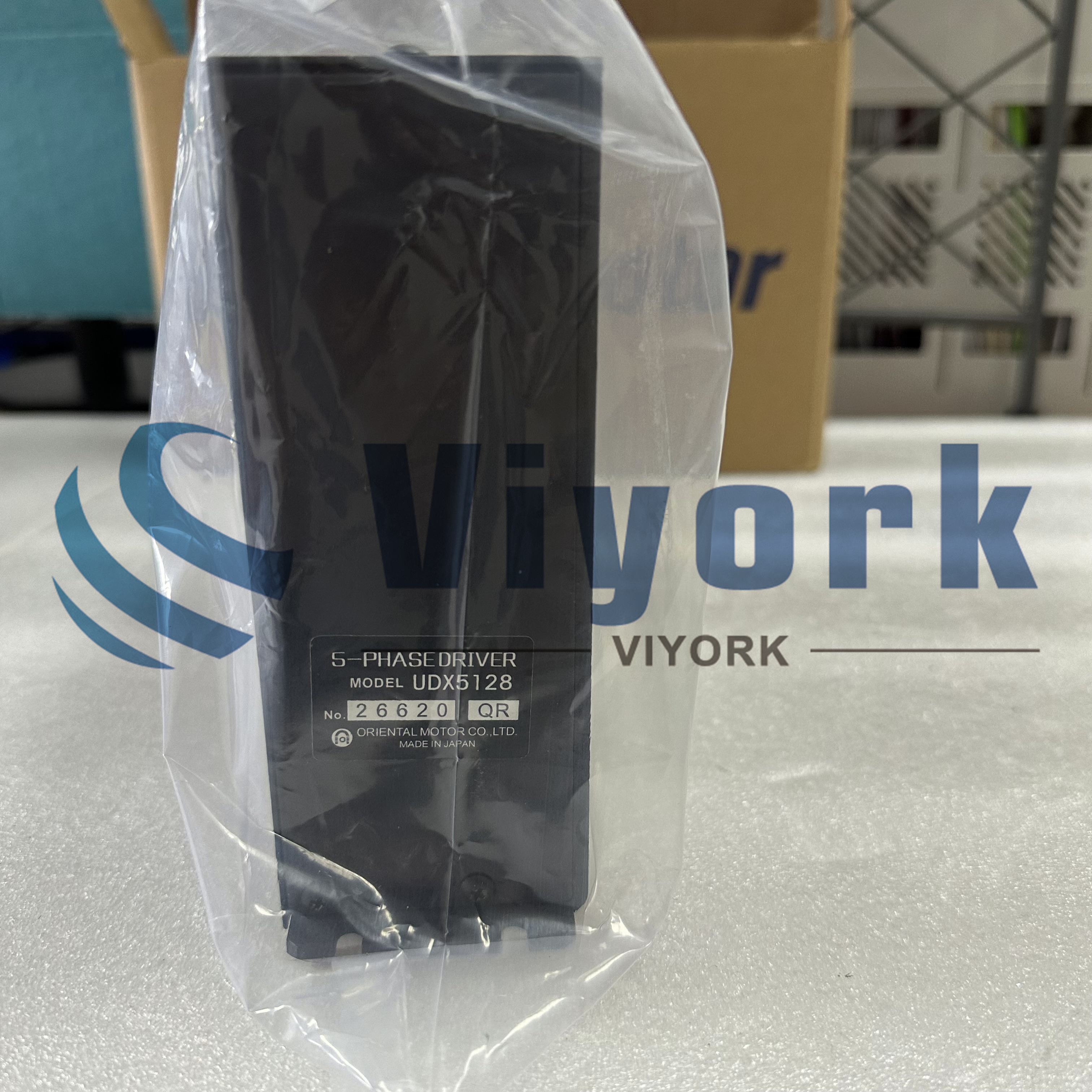 ORIENTAL MOTOR VEXTA UDX5128 ALPHASTEP CLOSED LOOP DRIVER 220-230V NEW