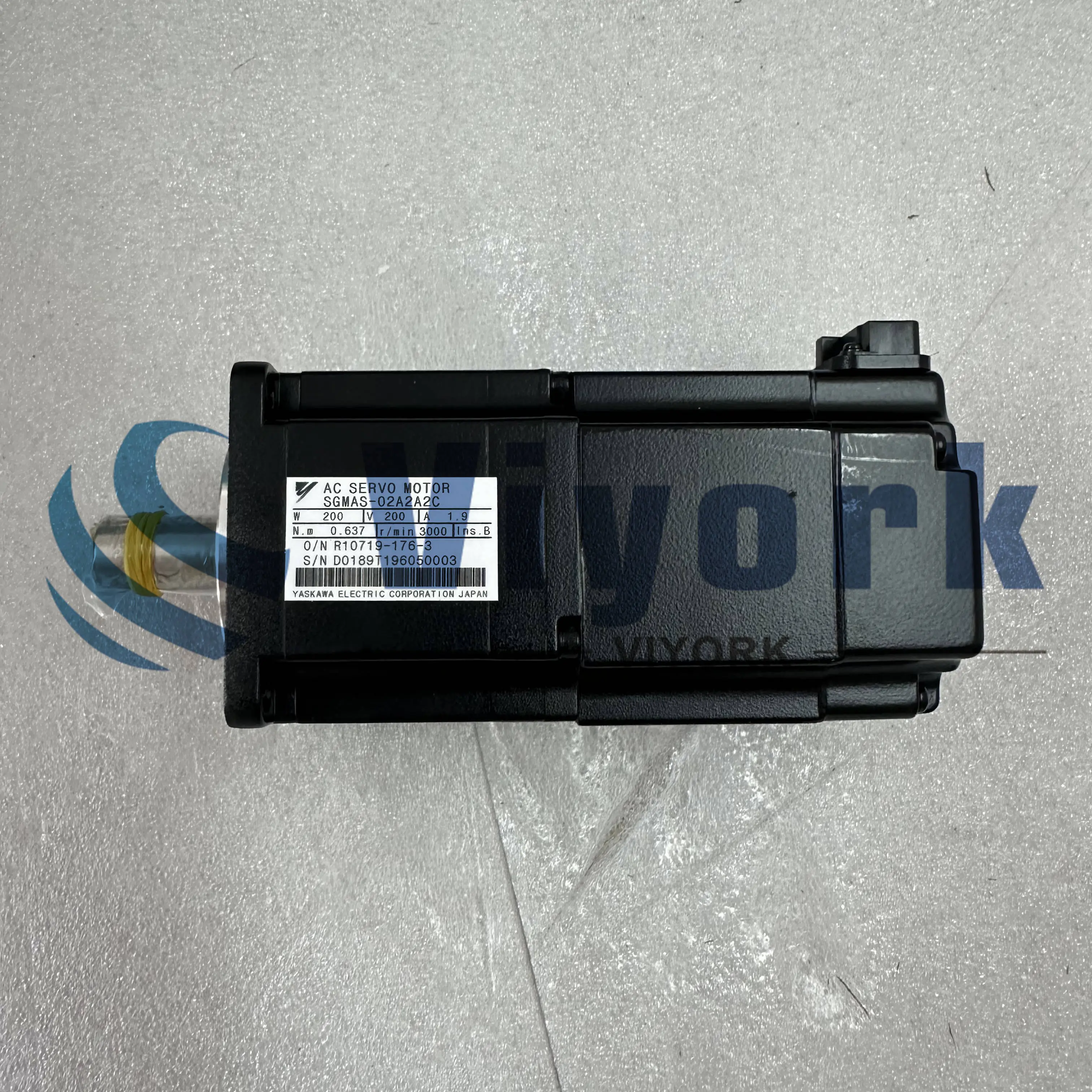 Yaskawa SGMAS-02A2A2C AC SERVO MOTOR NEW
