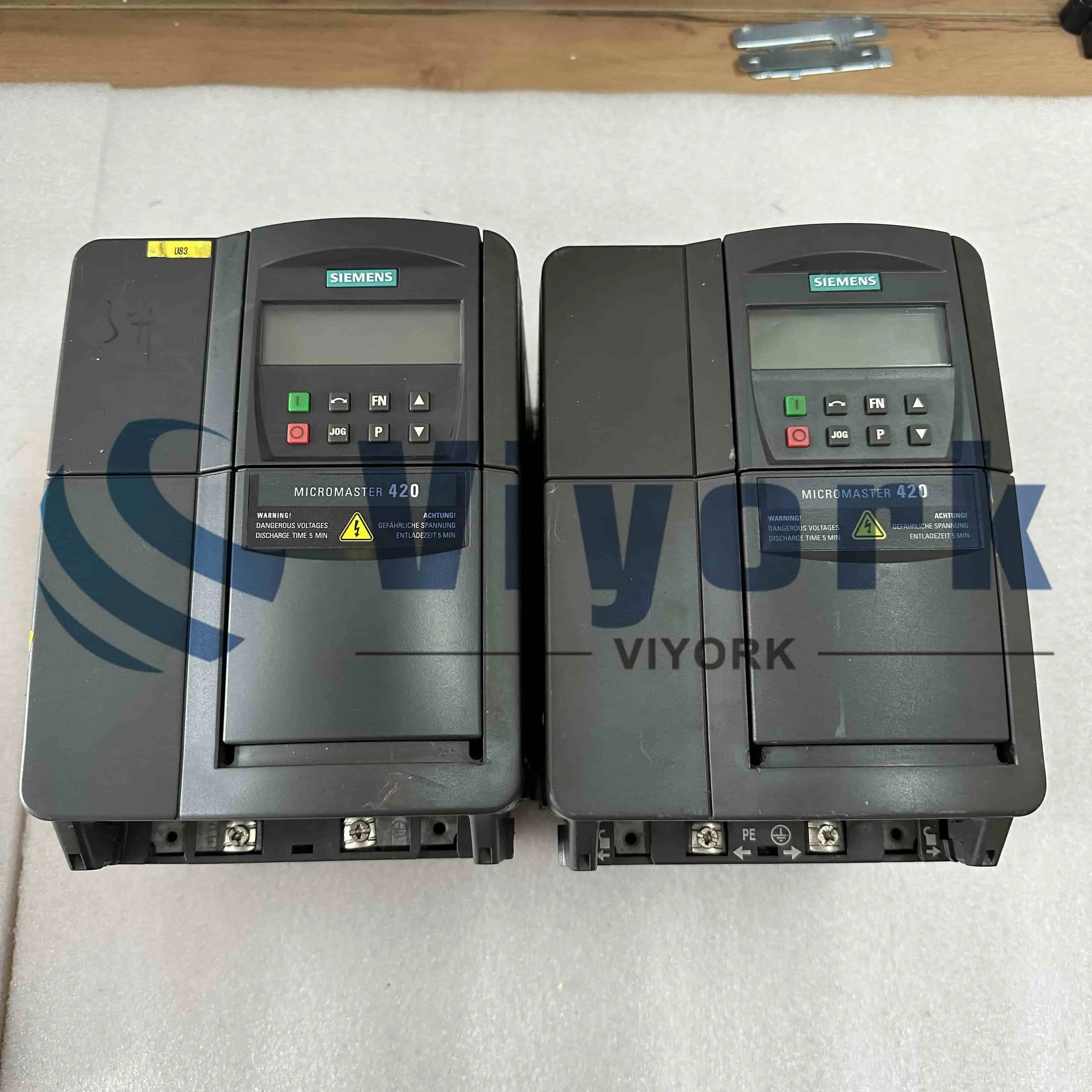 Siemens 6SE6420-2UC21-5BA0 INVERTER