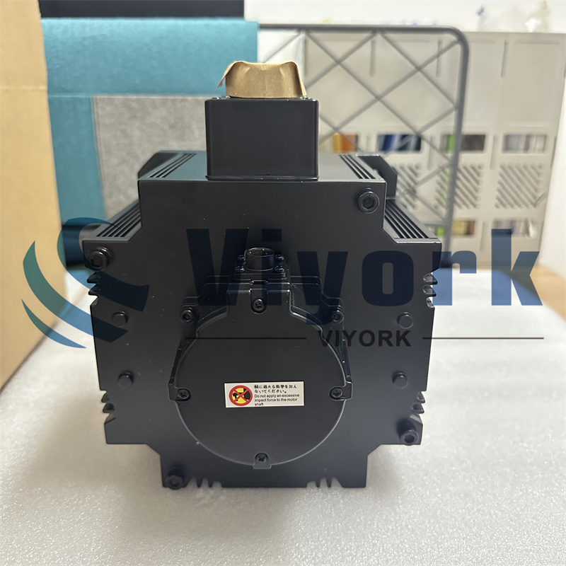 OMRON R88M-KH2K020C-S1 SERVO MOTOR NEW