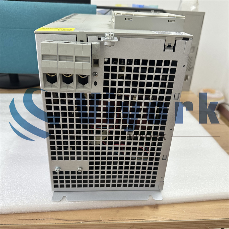 Siemens 6SN1145-1BA02-0CA2 INVERTER NEW