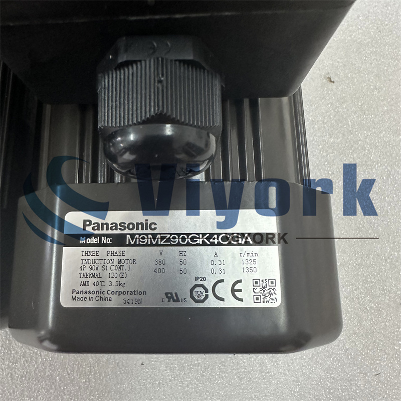 Panasonic M9MZ90GK4CGA SERVO MOTOR NEW