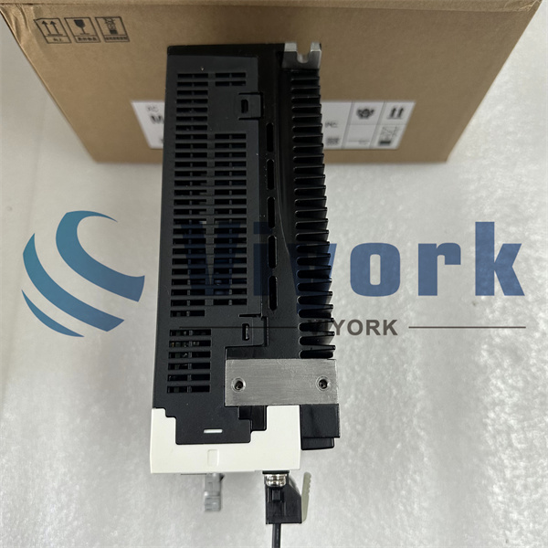 Panasonic MCDHT3520L01 AC SERVO DRIVE NEW