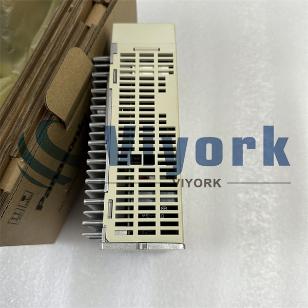 Panasonic MSD083A1XX07 SERVO DRIVE NEW