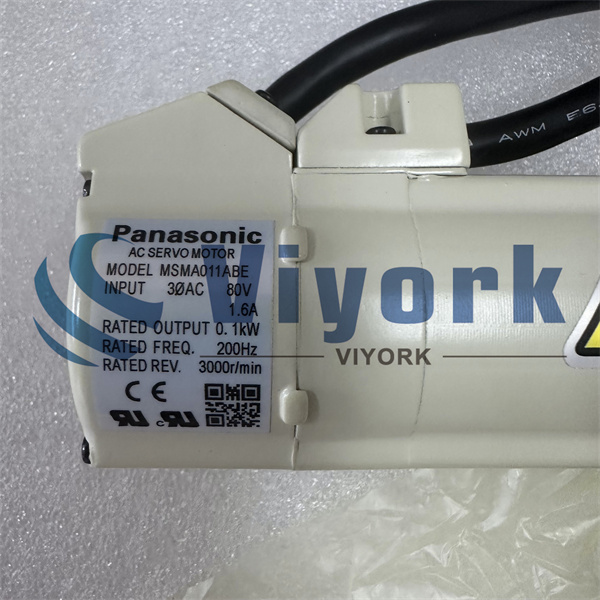 Panasonic MSMA011ABE SERVO MOTOR NEW