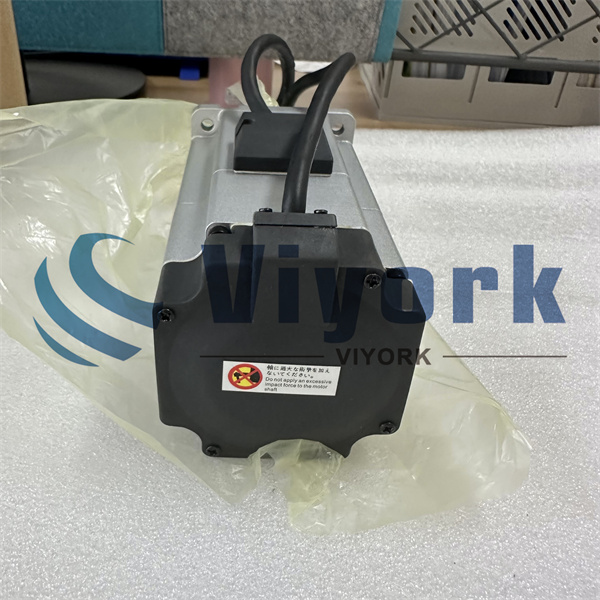 Panasonic MSMD082P1V SERVO MOTOR NEW