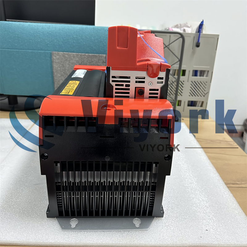 SEW MDX61 B0220-503-4-0T INVERTER NEW