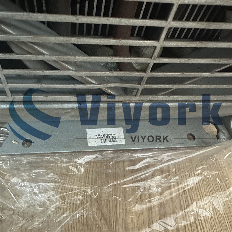 ABB ACS880-01-105A-3 INVERTER