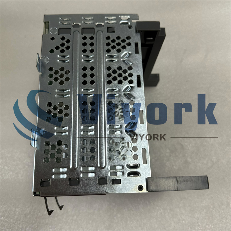 ALLEN BRADLEY 1746-A4 SLC 500 4 Slots Chassis NEW