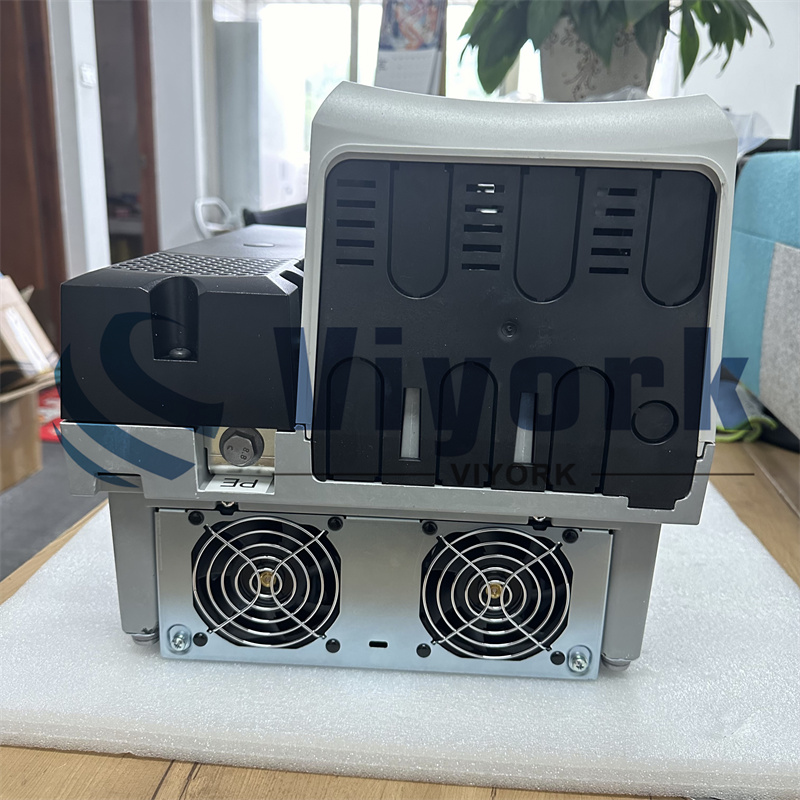 NIDEC CORP CONTROL TECHNIQUES SPMC2402 INVERTER DRIVE NEW