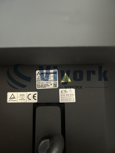 Mitsubishi HA-LP11K1M4E3-S14 AC SERVO MOTOR NEW