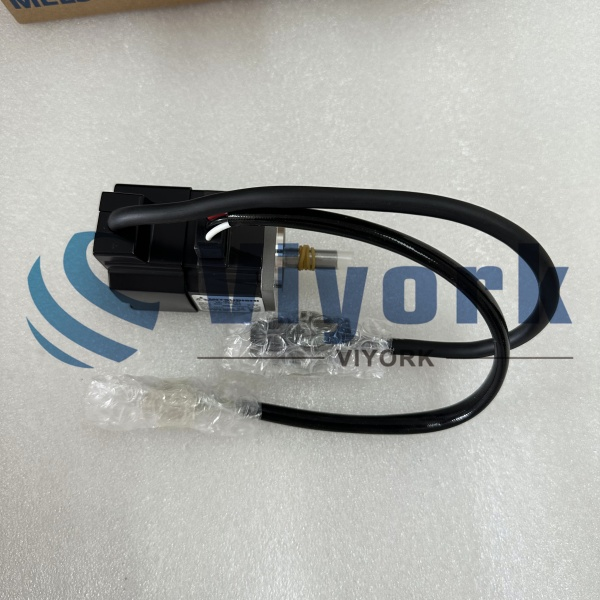 Mitsubishi HC-PQ033 AC SERVO MOTOR NEW