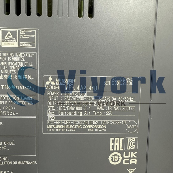 Mitsubishi MR-J4W2-44B SERVO AMPLIFIER NEW