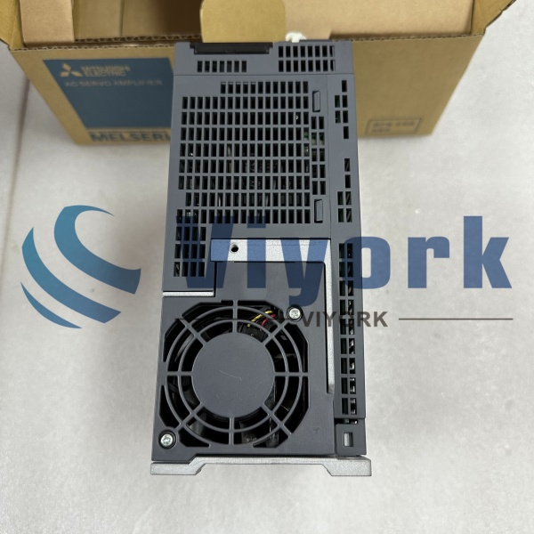 Mitsubishi MR-J4W3-444B SERVO AMPLIFIER NEW