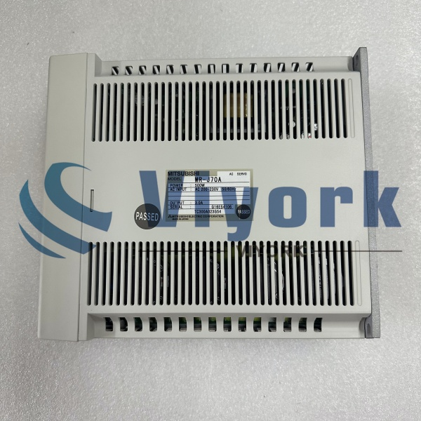 Mitsubishi MR-J70A AC SERVO DRIVE NEW