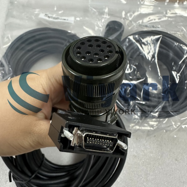 Mitsubishi MR-JHSCBL10M-L CABLE NEW AND MADE IN CHINA