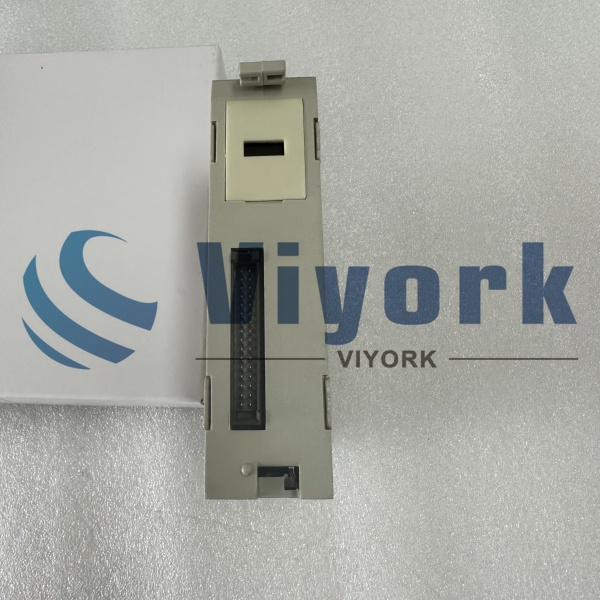Omron C200H-OC224 MODULE NEW