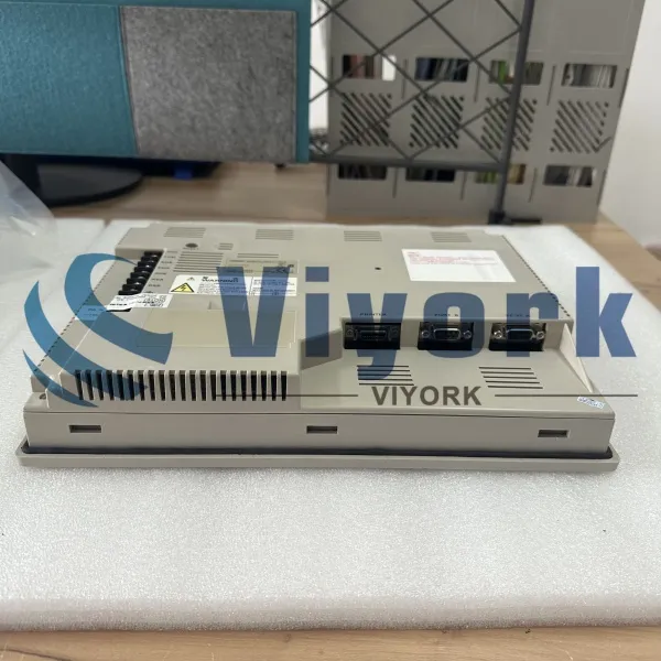 OMRON NT631C-ST141-EV2 TOUCH SCREEN NEW