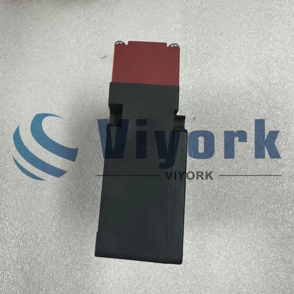 Omron D4NL-2FFA-B4S Safety Door Switch NEW