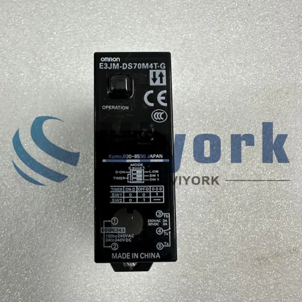 Omron E3JM-DS70M4T-G Photoelectric Switch NEW
