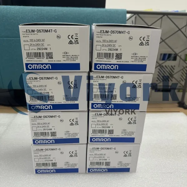 Omron E3JM-DS70M4T-G Photoelectric Switch NEW