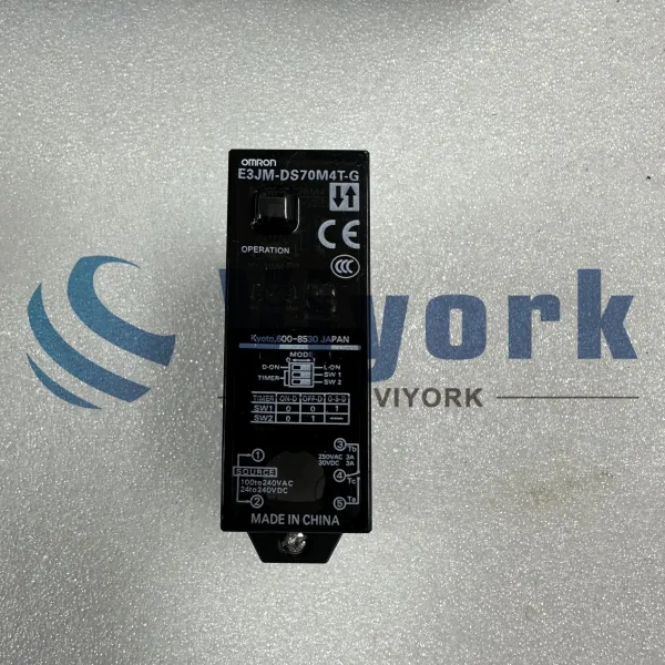 Omron E3JM-DS70M4T-G Photoelectric Switch NEW