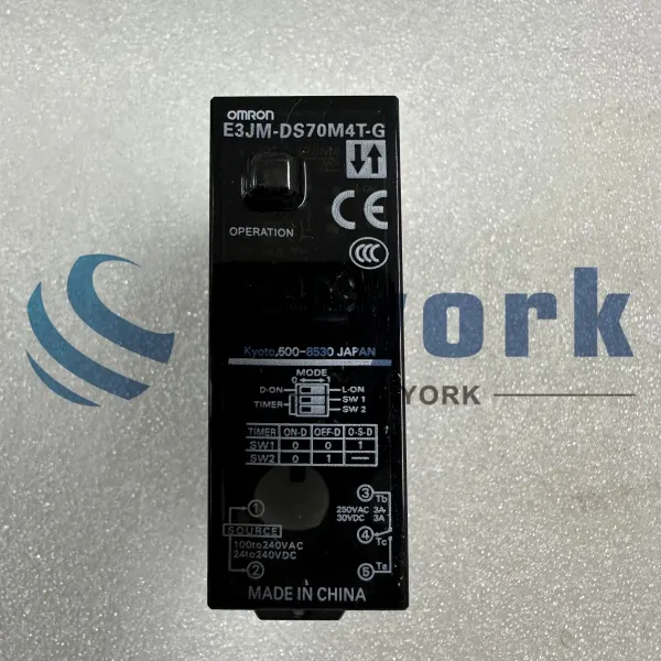 Omron E3JM-DS70M4T-G Photoelectric Switch NEW